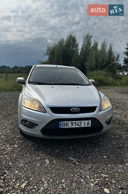 Ford Focus  2008