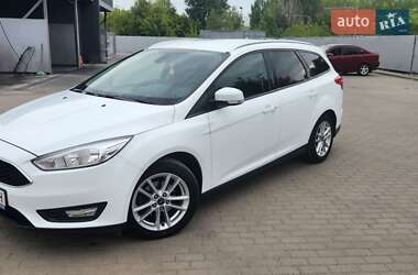 Ford Focus  2015