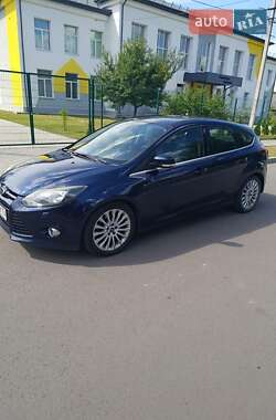 Ford Focus  2011