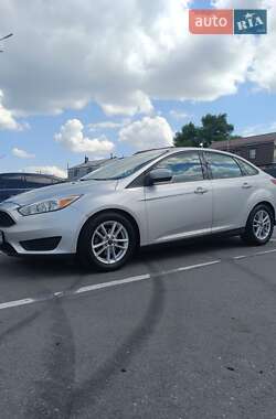 Ford Focus  2017