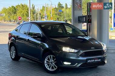 Ford Focus  2016