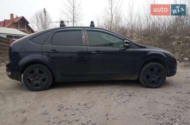 Ford Focus  2010