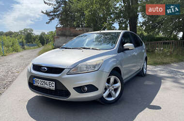 Ford Focus  2010