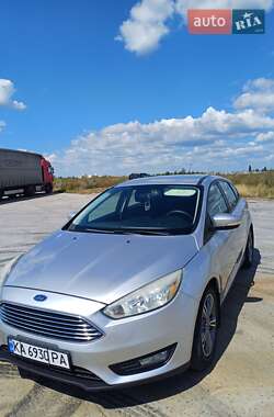 Ford Focus  2015