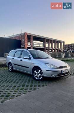 Ford Focus  2004