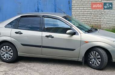 Ford Focus 2004