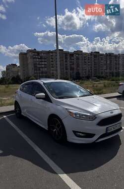 Ford Focus  2015