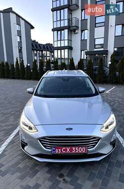 Ford Focus  2019