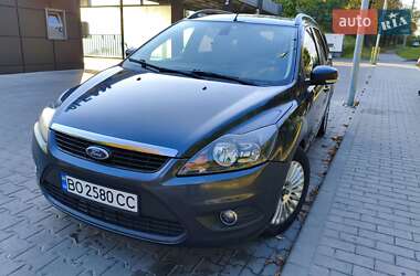 Ford Focus  2010