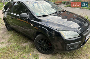 Ford Focus  2005