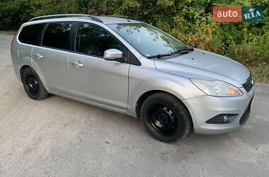 Ford Focus  2009