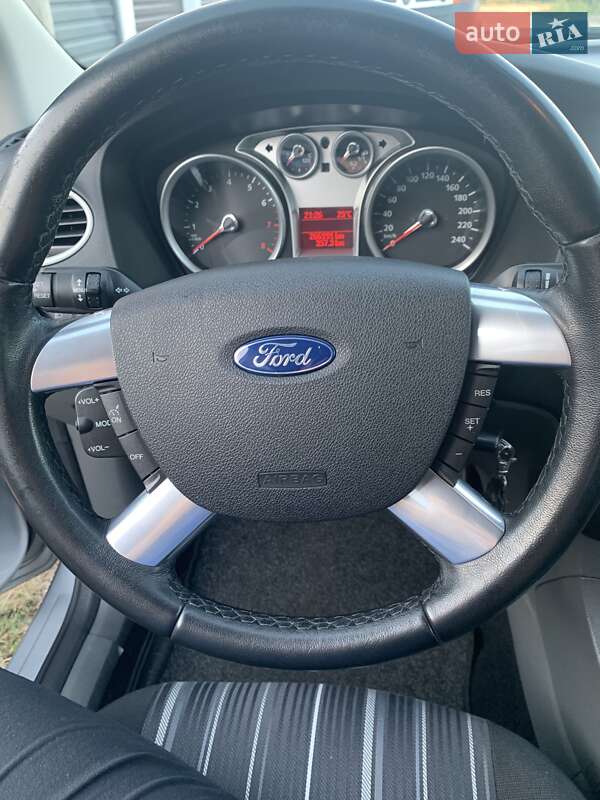 Хэтчбек Ford Focus 2009 в Черкассах