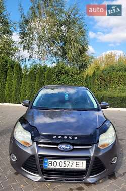 Ford Focus  2011