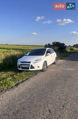Ford Focus  2012