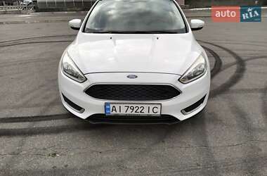 Ford Focus  2015