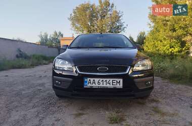 Ford Focus  2005