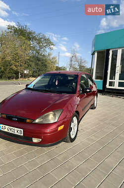 Ford Focus  2000