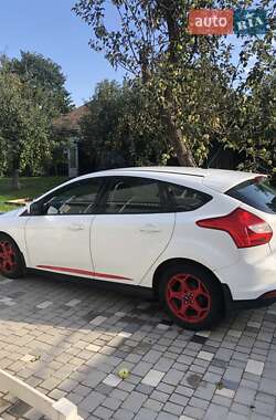 Ford Focus  2012