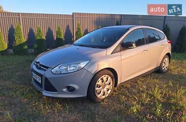 Ford Focus  2011