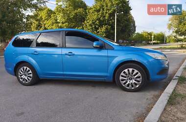 Ford Focus  2010