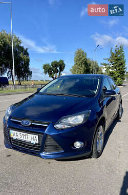 Ford Focus  2012