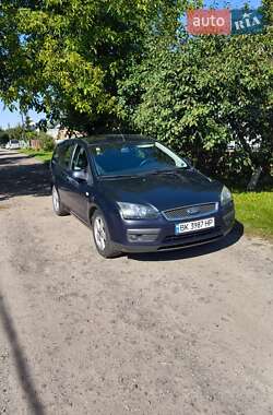 Ford Focus  2005