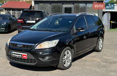 Ford Focus  2010