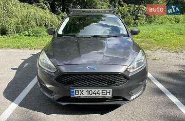 Ford Focus  2015