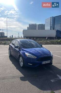 Ford Focus  2015