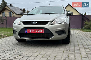 Ford Focus  2009
