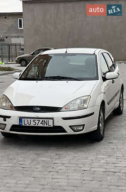 Ford Focus  2004