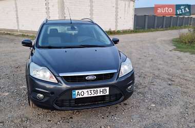 Ford Focus  2010