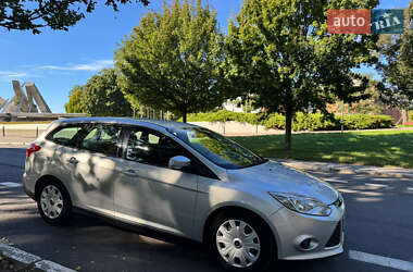 Ford Focus  2014