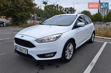 Ford Focus  2015