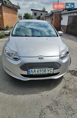 Ford Focus  2016