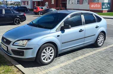 Ford Focus  2005