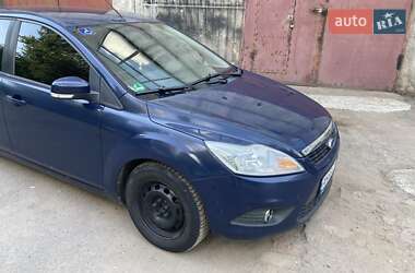 Ford Focus  2010