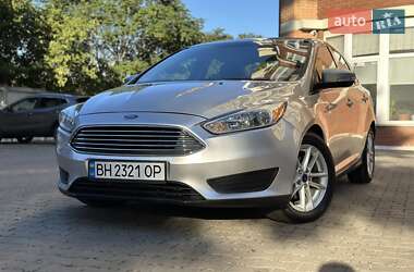 Ford Focus  2016