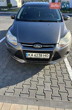Ford Focus  2013