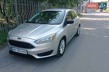 Ford Focus  2017