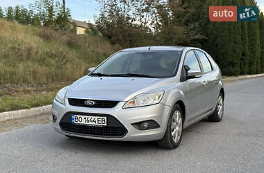 Ford Focus  2011