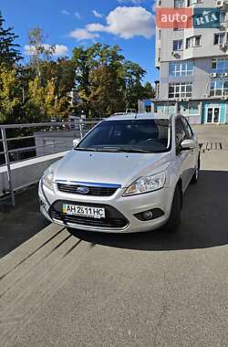 Ford Focus  2010