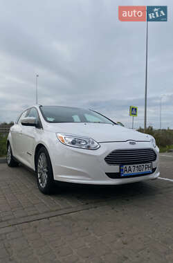 Ford Focus  2014