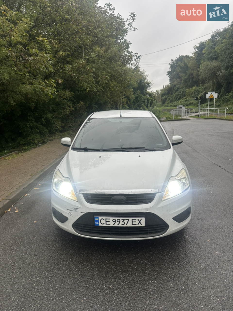 2010 Ford Focus - фото 1