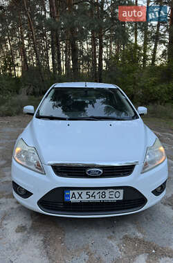 Ford Focus  2011