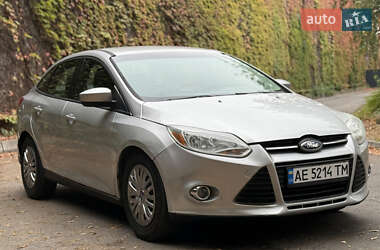 Ford Focus  2011