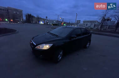 Ford Focus  2011