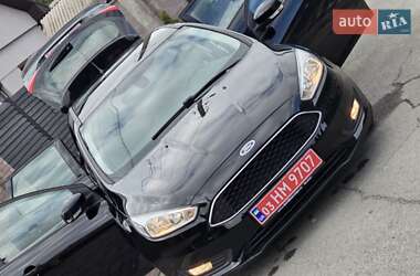 Ford Focus  2016