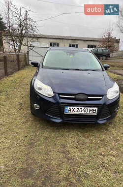 Ford Focus  2011