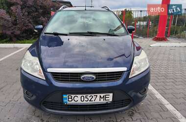 Ford Focus  2010